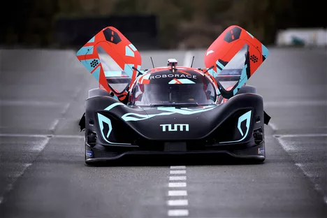 Front view of the roborace car in TU Munich paint