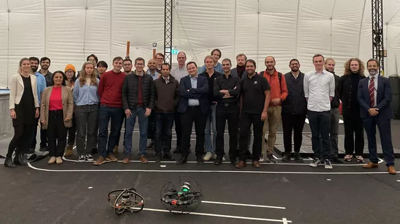 The consortium for the project AUTOASSESS at the kick-off: 11th from the left is Prof. Stefan Leutenegger from TUM.